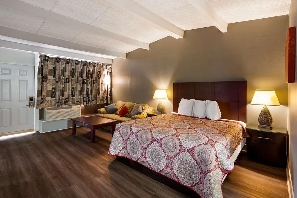 Knights Inn Fayetteville - Fort Bragg Oda fotoğraf