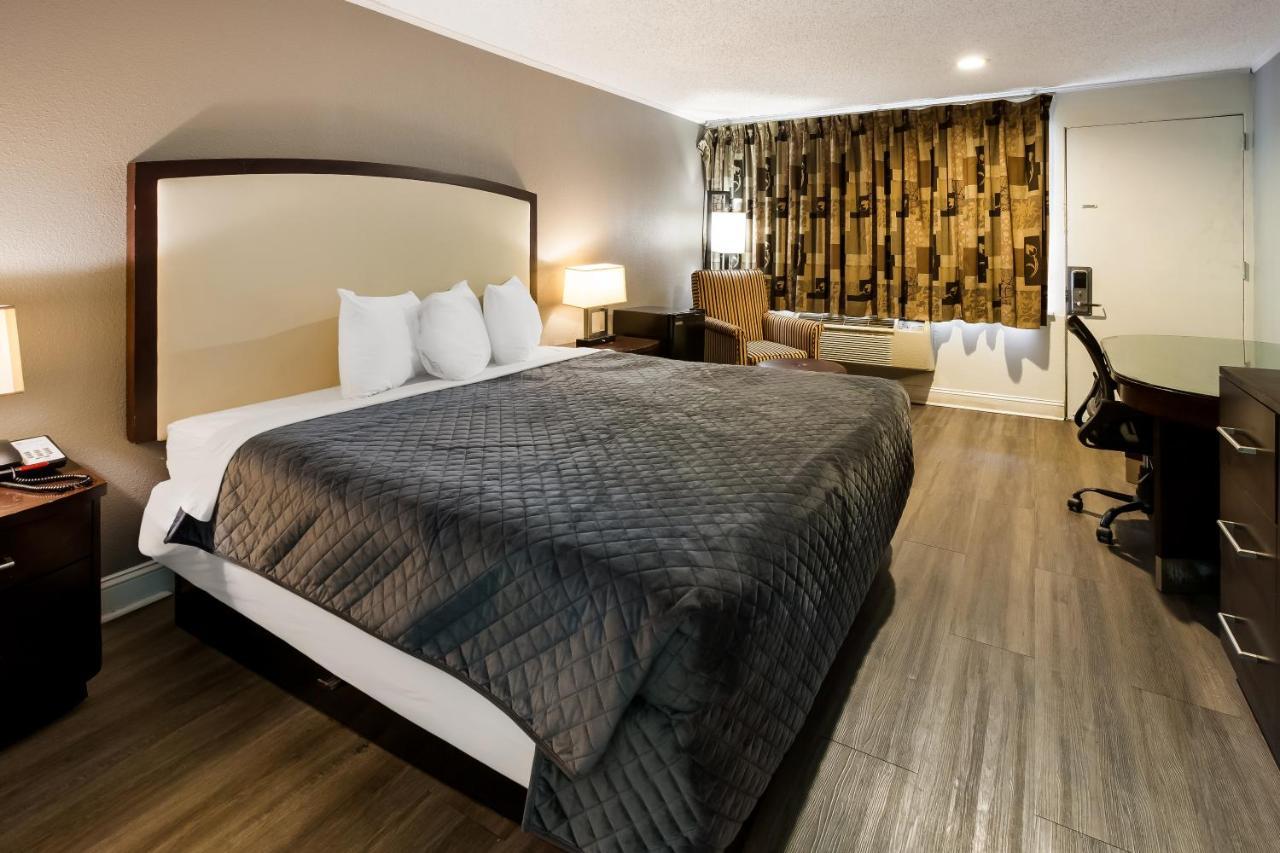 Knights Inn Fayetteville - Fort Bragg Dış mekan fotoğraf