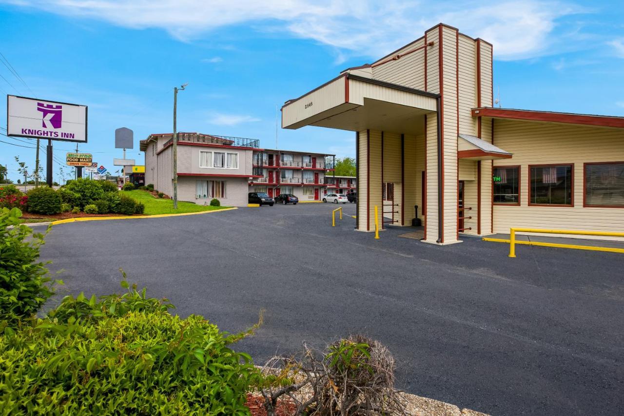 Knights Inn Fayetteville - Fort Bragg Dış mekan fotoğraf