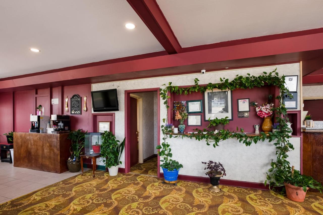 Knights Inn Fayetteville - Fort Bragg Dış mekan fotoğraf